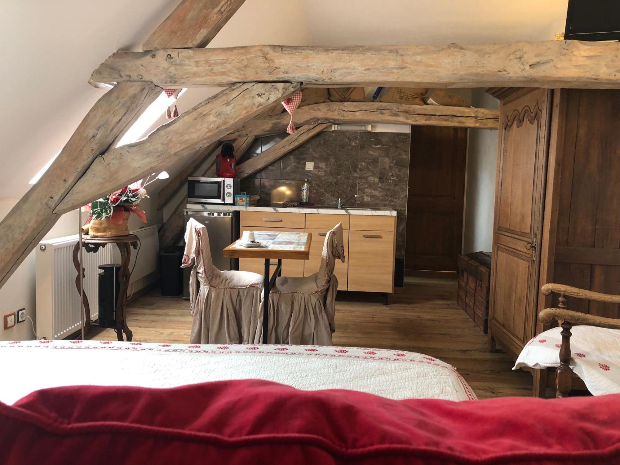 Bed and Breakfast Aux Logis De La Solre Ferrière-la-Petite Exteriér fotografie