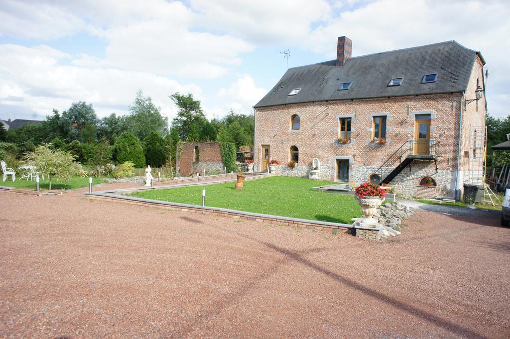 Bed and Breakfast Aux Logis De La Solre Ferrière-la-Petite Exteriér fotografie