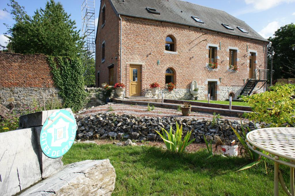 Bed and Breakfast Aux Logis De La Solre Ferrière-la-Petite Exteriér fotografie